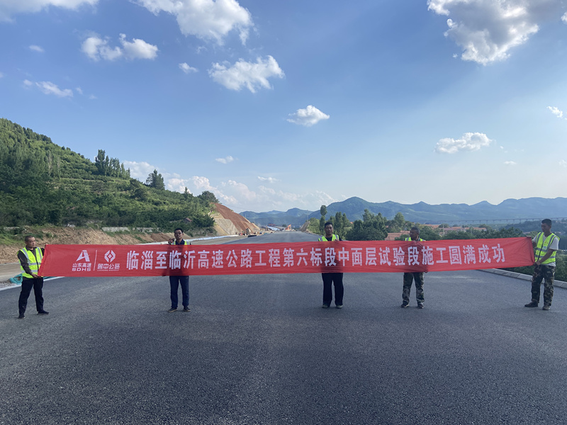 e55892c94e16d7dab1994bcc0b69c3b_副本