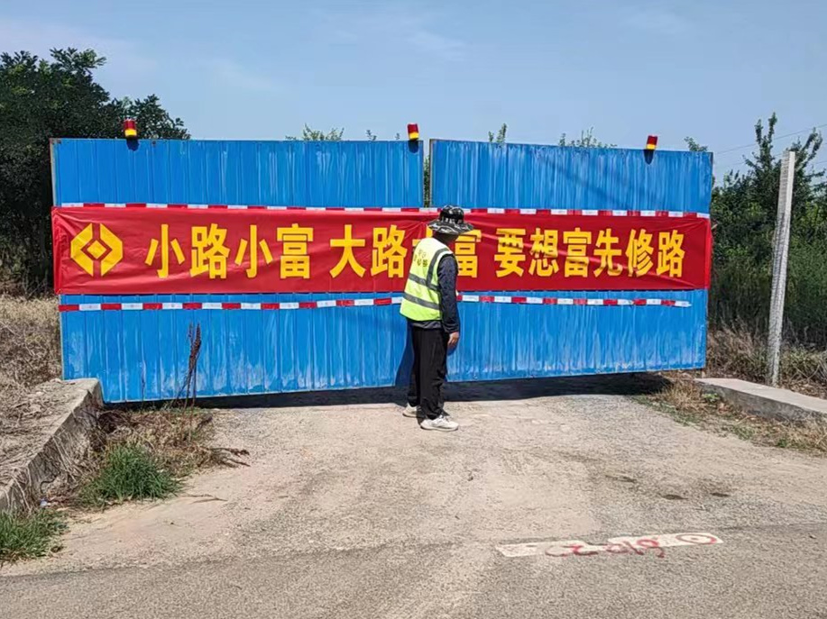 :錙銖必較節(jié)約每一分錢