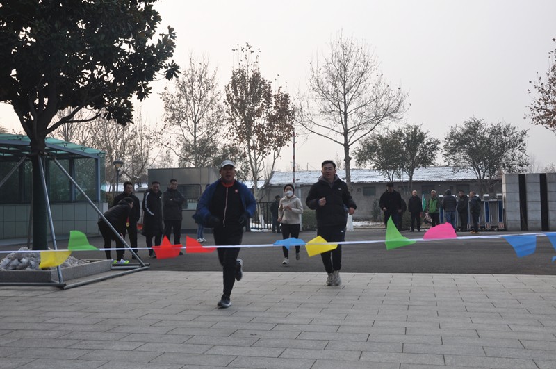 前進(jìn)道路上的最大障礙原來(lái)是自己對(duì)自己的否定