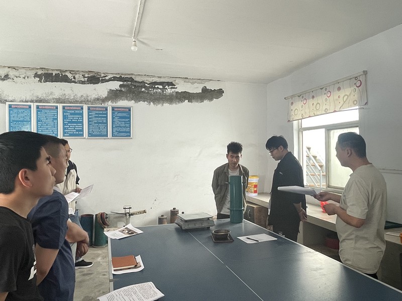 第二區(qū)域項(xiàng)目部組織試驗(yàn)操作培訓(xùn)