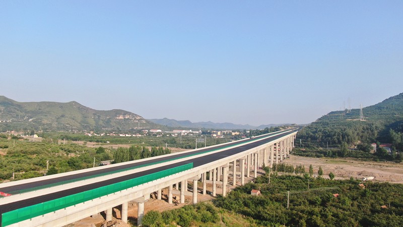 臨臨高速項(xiàng)目在建橋梁圖展