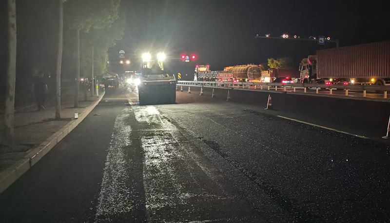 以路為證，步履向新