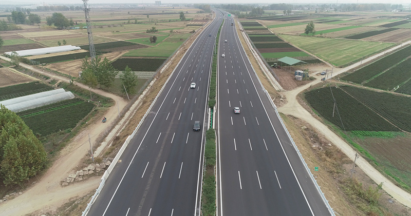 京滬高速改擴(kuò)建、嵐羅高速、濟(jì)南大東環(huán)、濰日高速濰坊連接線四項(xiàng)目正式通車