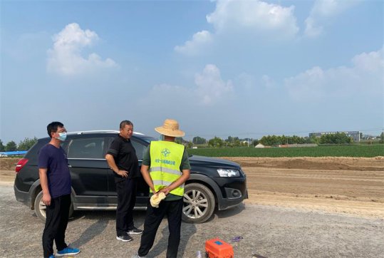 第二工程公司組織進(jìn)行質(zhì)量、安全、防疫專(zhuān)項(xiàng)檢查