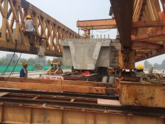 辛苦耕耘結(jié)碩果 砥礪奮進(jìn)奏凱歌