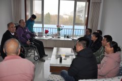 人間自有真情在 宜將寸心獻(xiàn)“路”人——公司組織黨員及工會(huì)代表慰問困難職工