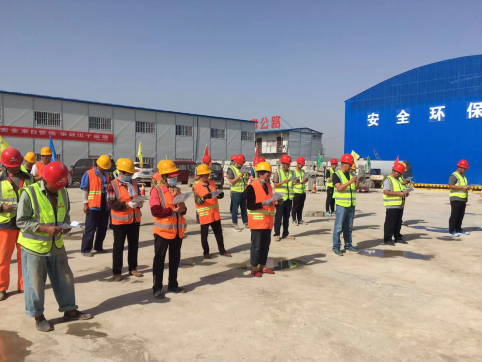 青蘭項目部扎實推進安全生產(chǎn)月活動