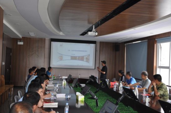 基地黨支部組織學(xué)習(xí) 《工作、生活中自我情緒的管理和調(diào)節(jié)》專題講座