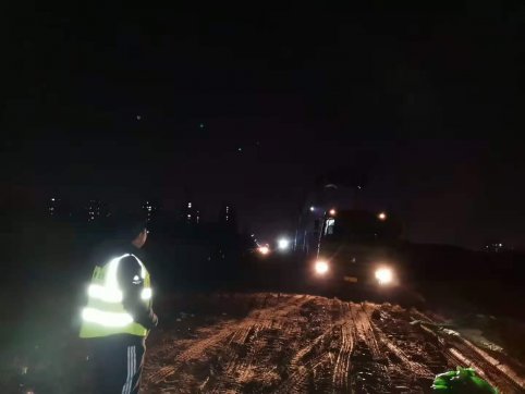 嚴(yán)寒中的堅(jiān)守——考工路工程建設(shè)實(shí)時(shí)播報(bào)