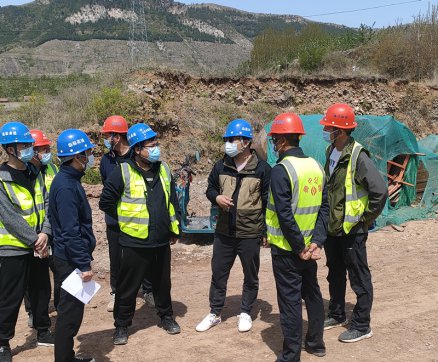 【臨臨風(fēng)采】臨臨總監(jiān)辦進行施工現(xiàn)場安全專項檢查